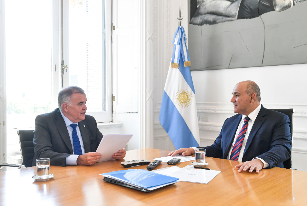 Jaldo se reunió con Manzur para garantizar la continuidad de las obras en Tucumán